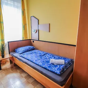 Privatunterkunft Cozy - U3 Hutteldorferstrasse, Wien